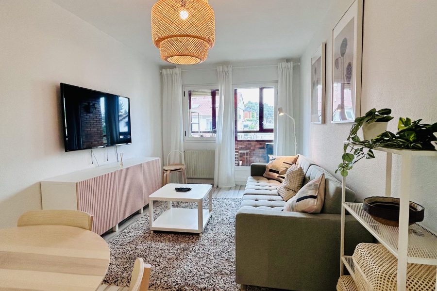 PISO CALLE ANICETO MARINAS 22